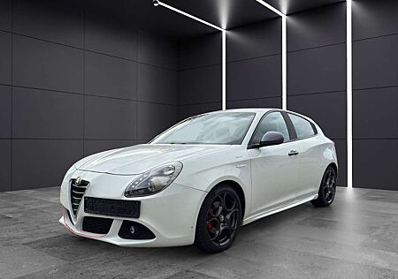 Alfa Romeo Giulietta Sprint*