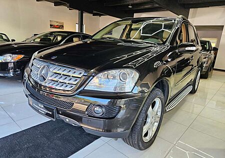 Mercedes-Benz ML 320 ML -Klasse,,1-Hand,,Alu,Navi,AHK,Lenkrad