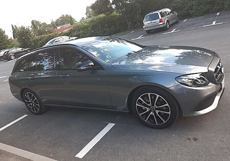 Mercedes-Benz E 200 d T 9G-TRONIC Avantgarde