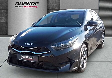 Kia Cee'd Ceed / Ultimate 1.5T 48V DCT Klimaautomatik PDC LM-Felgen