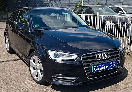 Audi A3 1.6 TDI Ambition Navi Xenon PDC Alu Sitzhzg.