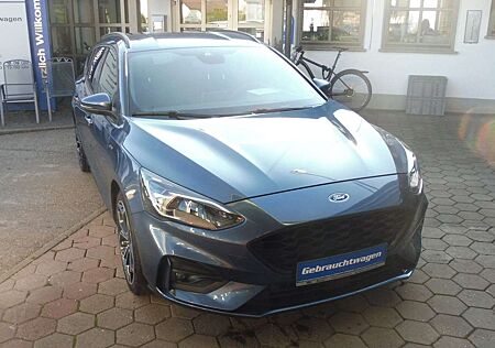 Ford Focus ST-Line Turnier