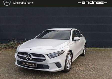 Mercedes-Benz A 200 Progressive +BUSINESS+LED+SPUR+LMF+