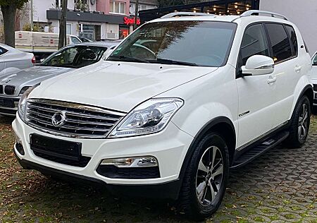 SsangYong Rexton W 2.2 e-XDi 220 4WD Automatik Sapphire