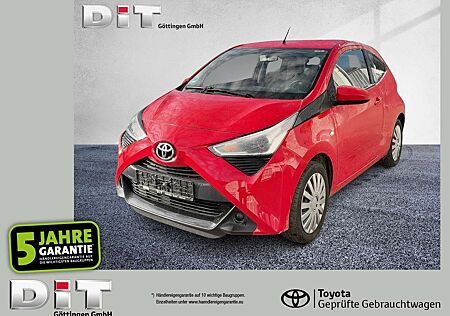 Toyota Aygo 1.0 x-play Klimaanlage, Parksensoren, BT