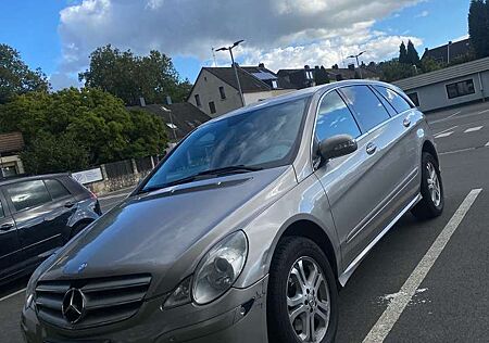 Mercedes-Benz R 280 L CDI (251.126)