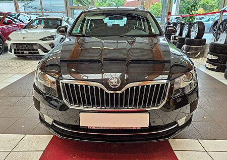 Skoda Superb Combi Ambition AHK Navi PDC