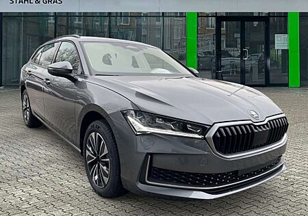 Skoda Superb Selection 2,0 TDI 110 kW 7-Gang-DSG AHK Navi Leder