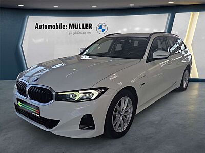 BMW 320 e Touring+SPORTSITZE+AHK+ACC+DAB+HARMAN KARDON+