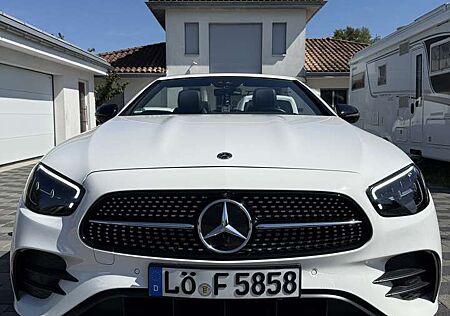 Mercedes-Benz E 220 d AMG & Night Paket