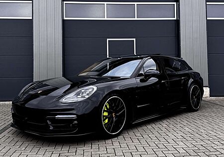 Porsche Panamera Turbo S E Sport Turismo Voll