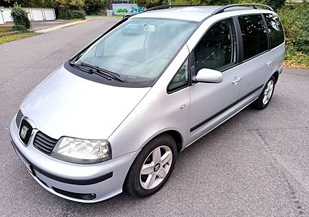 Seat Alhambra 1.9 TDI 131Ps/7 Sitze/DPF/AHK-4t/Tüv 08/26/Pdc V H