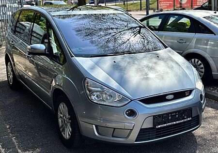 Ford S-Max Titanium TÜV/INSP.NEU*PANO*PDC*SEHR SAUBER