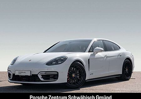 Porsche Panamera GTS Burmester InnoDrive Rückfahrkamera