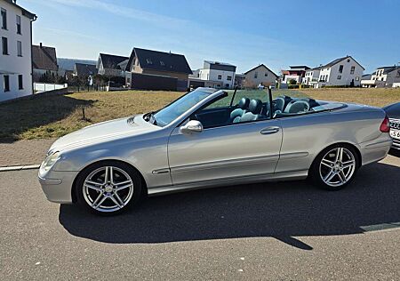 Mercedes-Benz CLK 320 Avantgarde Cabrio Automatik Benziner