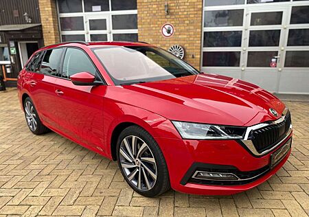 Skoda Octavia 2.0 TDI FirstEdit. 4xSHZ AHK HeadUp LED