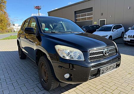 Toyota RAV 4 RAV4 2,0 Sol Automatik 4x4 AHK