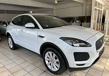 Jaguar E-Pace AWD D180 Chequersd Flag