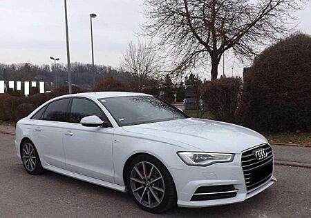 Audi A6 2.0 TDi S-Line Sport Plus Quattro MMI Bose