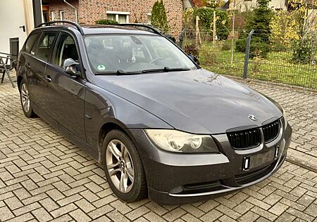 BMW 320i 320 Touring