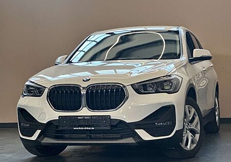 BMW X1 xDrive 18 d LED/Grosses NAVI/ Head/Up Displa