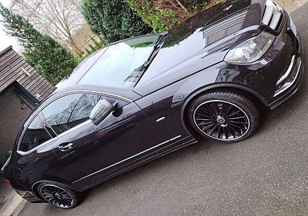 Mercedes-Benz C 180 Coupe BlueEFFICIENCY