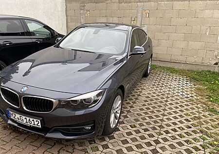 BMW 330 Gran Turismo i Advantage