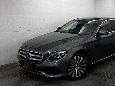 Mercedes-Benz E 350 e AVANTGARDE MULTIBEAM+COMAND+KAMERA+2ZONE