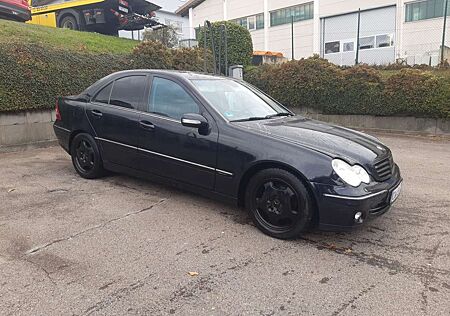 Mercedes-Benz C 180 Kompressor Avantgarde Edition TEL : 01625435541