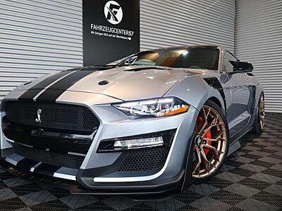 Ford Mustang 5.0 Ti-VCT V8/ACC/RFK/LED