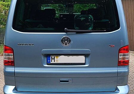VW T5 Multivan Volkswagen Atlantis (2007)