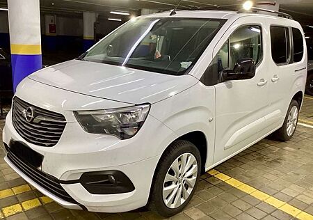 Opel Combo Life 1.5 D Start/Stop Elegance Plus KAMERA APP TEMPOMAT