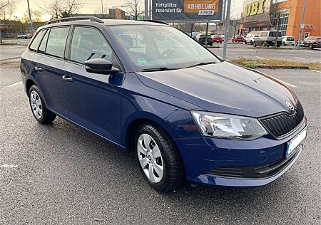 Skoda Fabia Combi 1.0 MPI Active