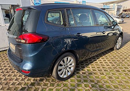 Opel Zafira Tourer Zafira C Tourer 1.4 Turbo 7-Sitzer Gepflegt