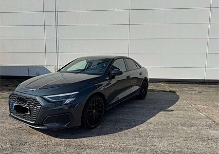 Audi A3 35 TDI Limousine S tronic line