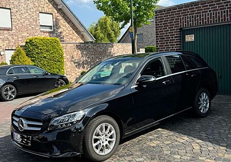 Mercedes-Benz C 200 d T 9G-TRONIC