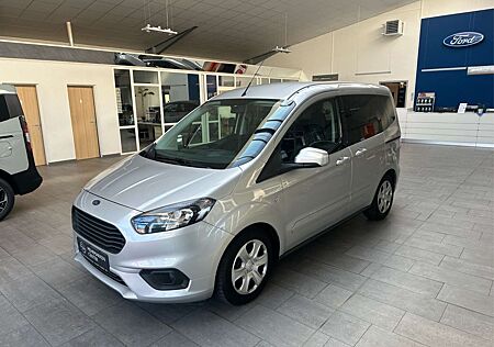 Ford Tourneo Courier 1.5 TDCi Trend mit Winterpaket