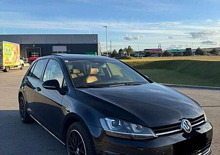VW Golf Volkswagen 1.6 TDI BlueMotion Technology DSG Comfortline