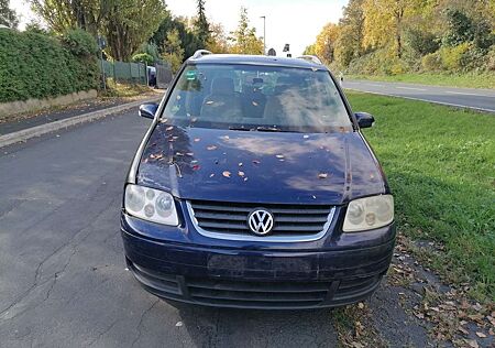 VW Touran Volkswagen HighlineAutom.Tü26.gutberAlus,2Hand.