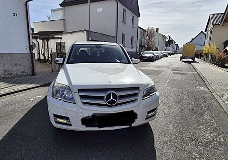Mercedes-Benz GLK 220 CDI DPF 4Matic BlueEFFICIENCY 7G-TRONIC