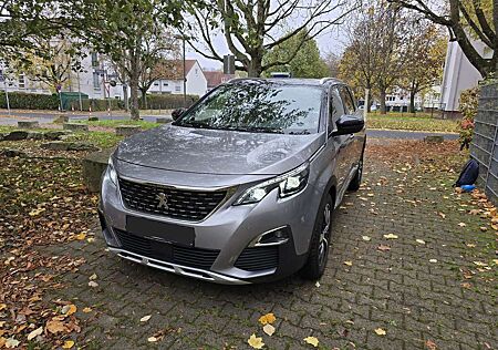 Peugeot 5008 PureTech 180 PS EAT8