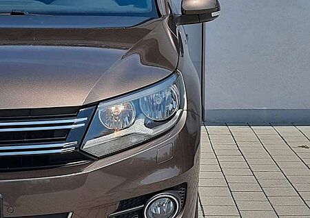 VW Tiguan Volkswagen Sport & Style 4Motion/AhK/StdH/ParkLenkA