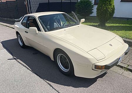 Porsche 944 II