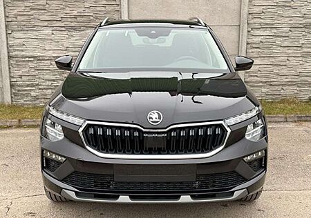 Skoda Kamiq 1.5 TSI ACT DSG Selection Navi AHK PDC LED