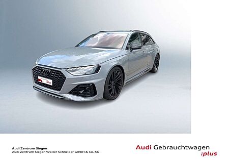 Audi RS4 2.9 TFSI quattro Matrix LED Navi Dyna