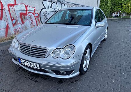 Mercedes-Benz C 280 Sport Edition + (203.054)