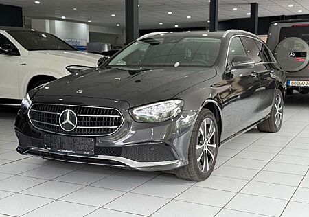 Mercedes-Benz E 300 de T*Avantgarde*KAMERA*AHK*T-LEDER*AMBIENTE