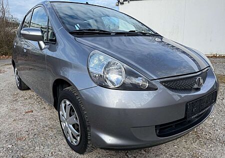 Honda Jazz 1.4 LS Automatik 1.Hand!