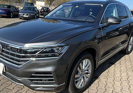 VW Touareg Volkswagen 3.0 V6 TDI Elegance 4Motion Scheckheft
