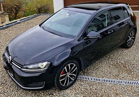 VW Golf Volkswagen 2.0 TDI 4Motion 150 PS